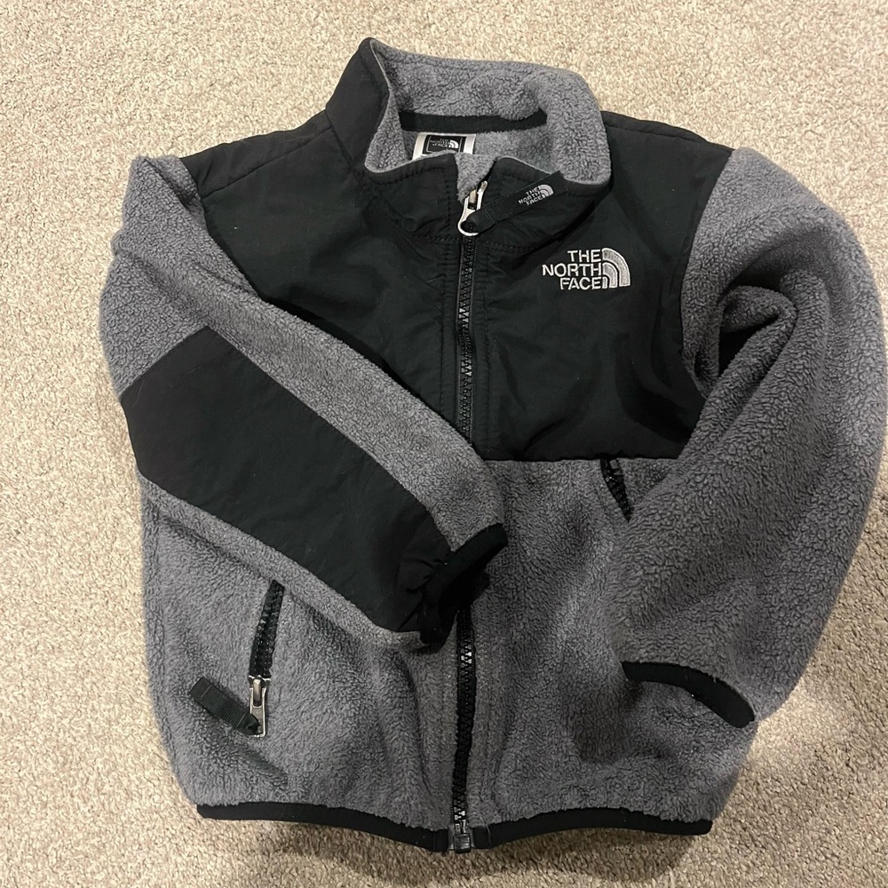 2T North Face Kids Black and Gray Puffer Jacket
